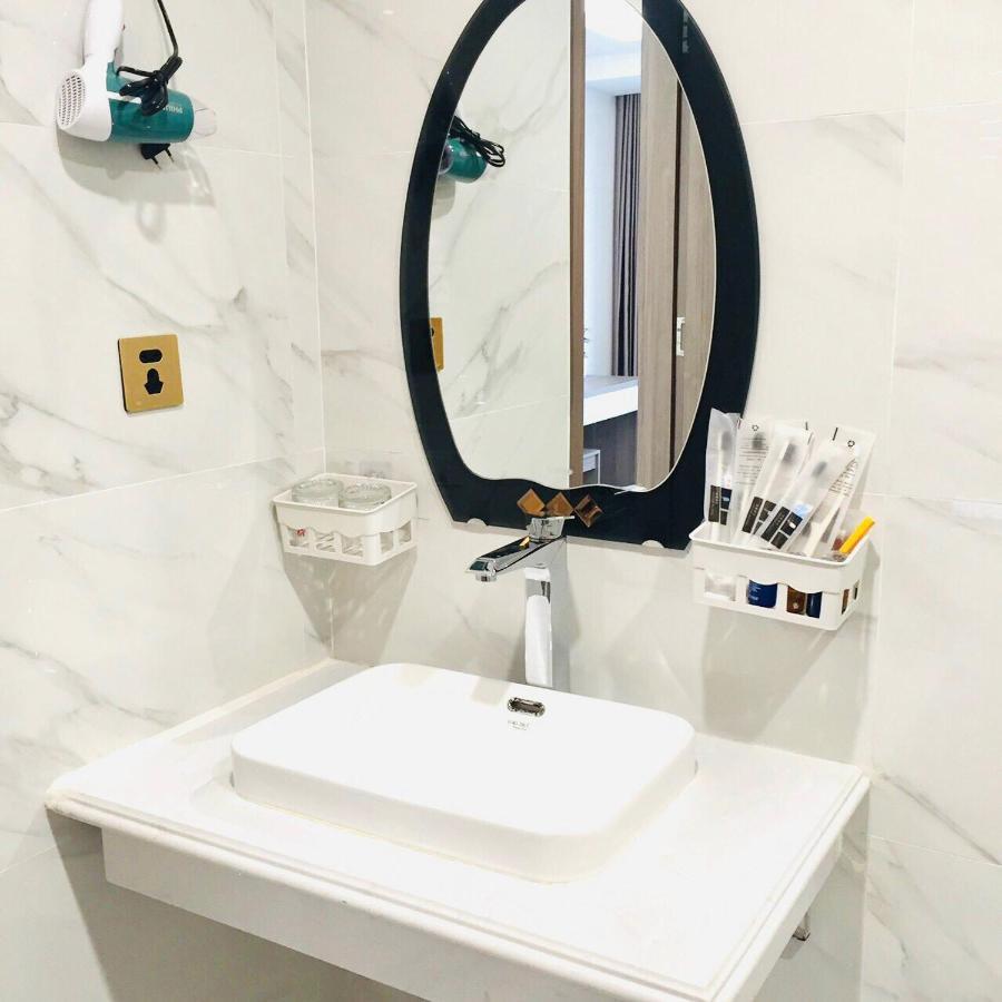 Long Vu Hotel 랑선 외부 사진