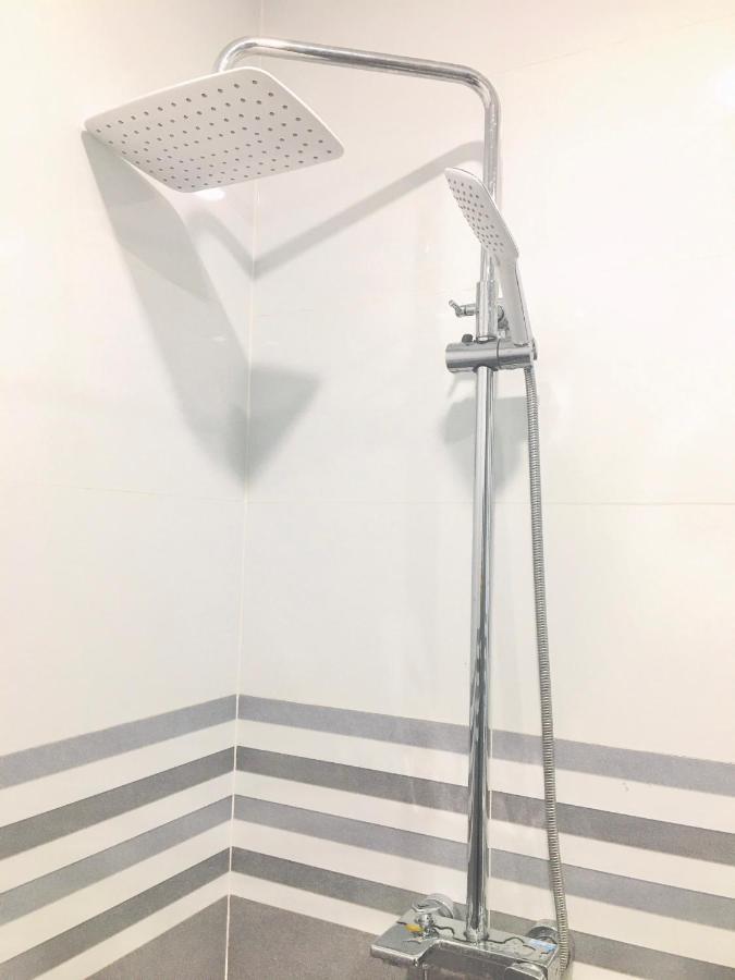 Long Vu Hotel 랑선 외부 사진